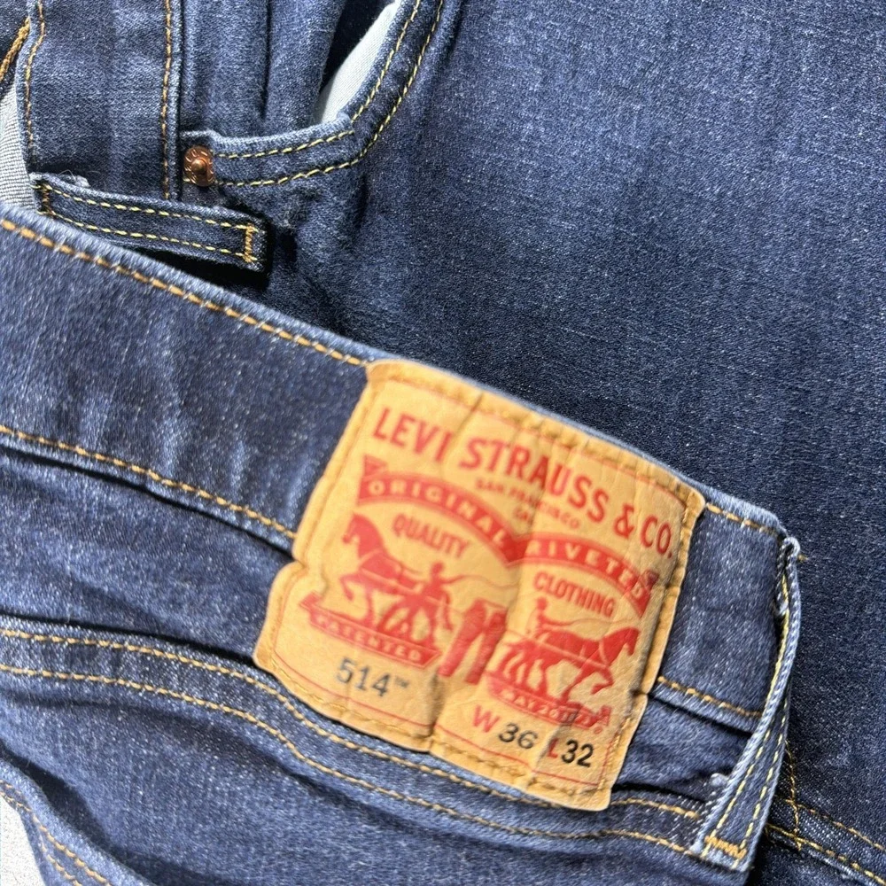 Levis 514 Jeans Mens 36x32 Blue Dark Wash Regular Straight Stretch Denim Pants